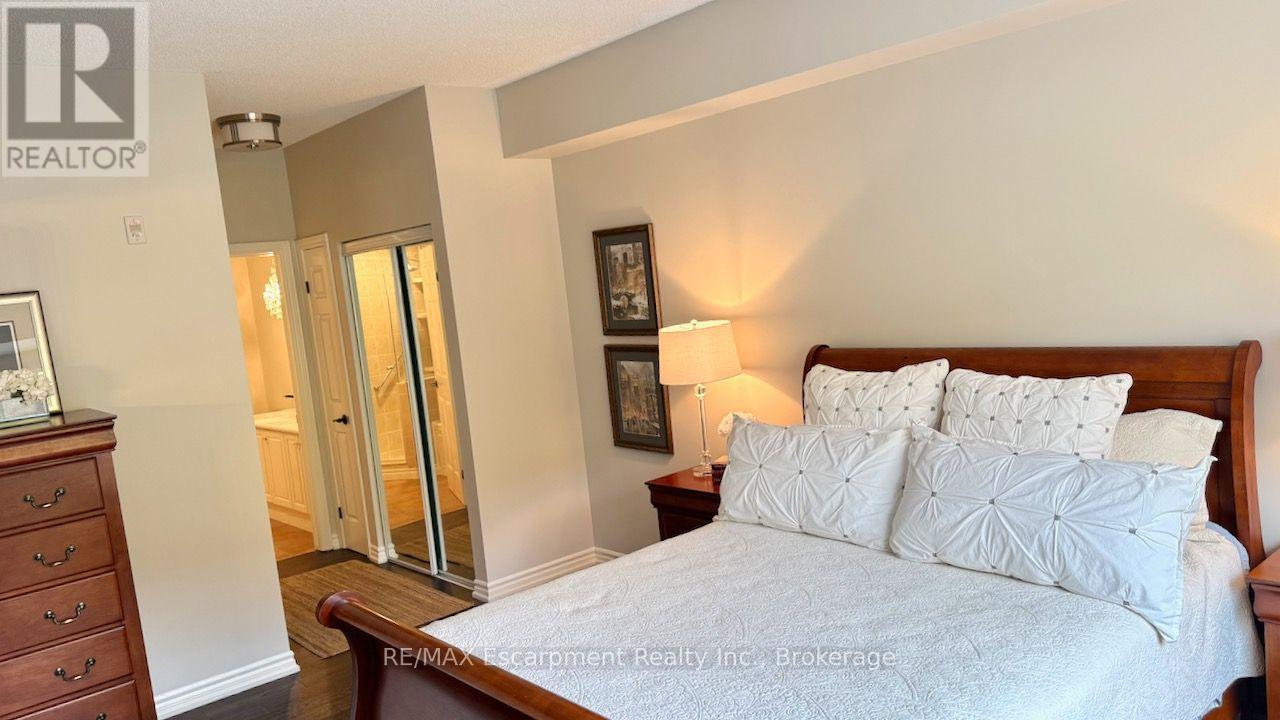 #310 5188 LAKESHORE ROAD - 17