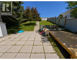 18 Maple Street - photo 33