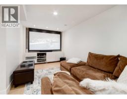 20 Gainsborough Drive Sw, Calgary, AB T3E4W7 Photo 25