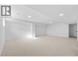 8493 21 Avenue Se, Calgary, AB T2A0M8 Photo 28