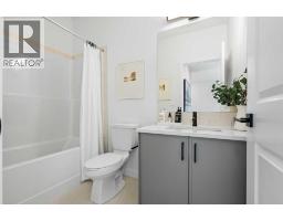 8493 21 Avenue Se, Calgary, AB T2A0M8 Photo 23