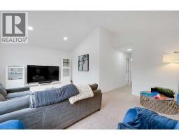 6 Aspen Stone Mews Sw, Calgary, AB T3H5Z1 Photo 24