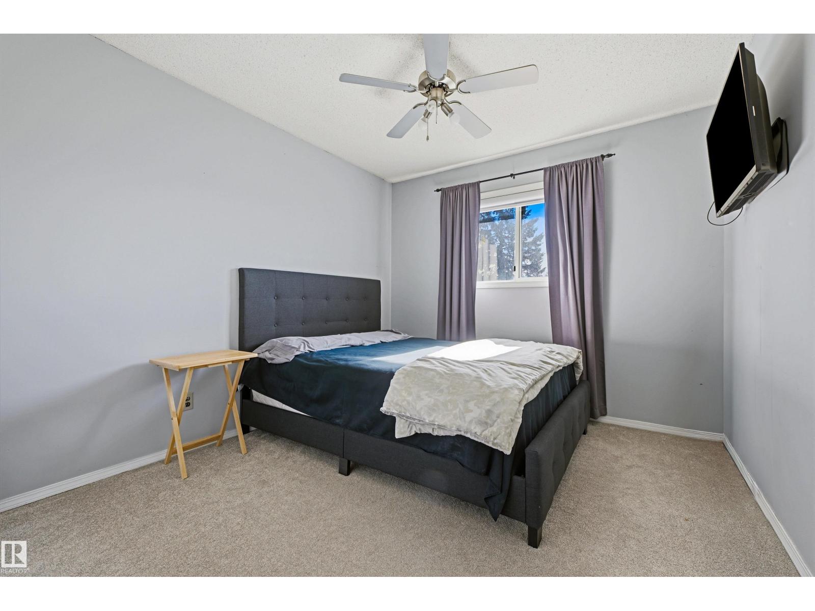 3519 33 AV NW - 18