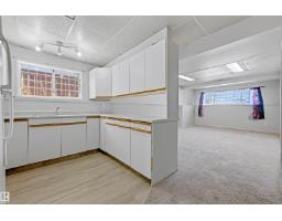 3519 33 Av Nw, Edmonton, AB T6L4N6 Photo 25