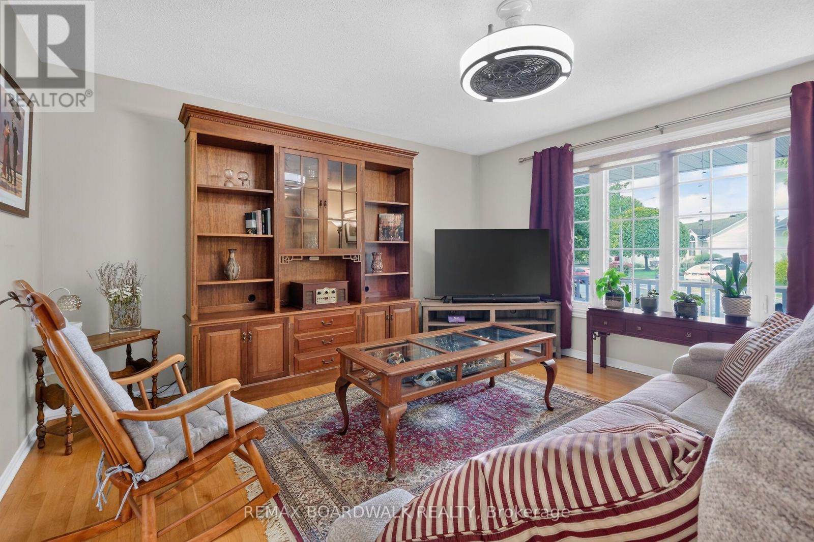 2762 JULIE STREET - Image 13