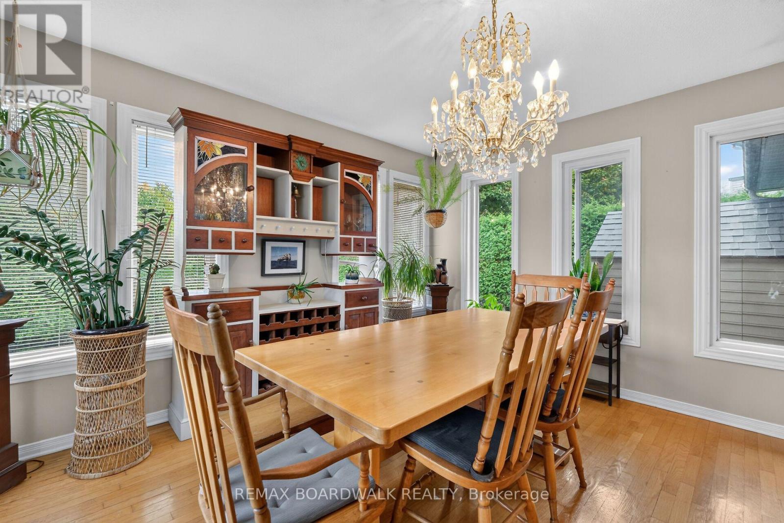 2762 JULIE STREET - Image 27