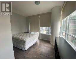 1604 - 55 Bremner Boulevard, Toronto, ON M5J0A6 Photo 6