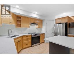 Bedroom - 2, 435 13 Avenue Ne, Calgary, AB T2E1C3 Photo 8