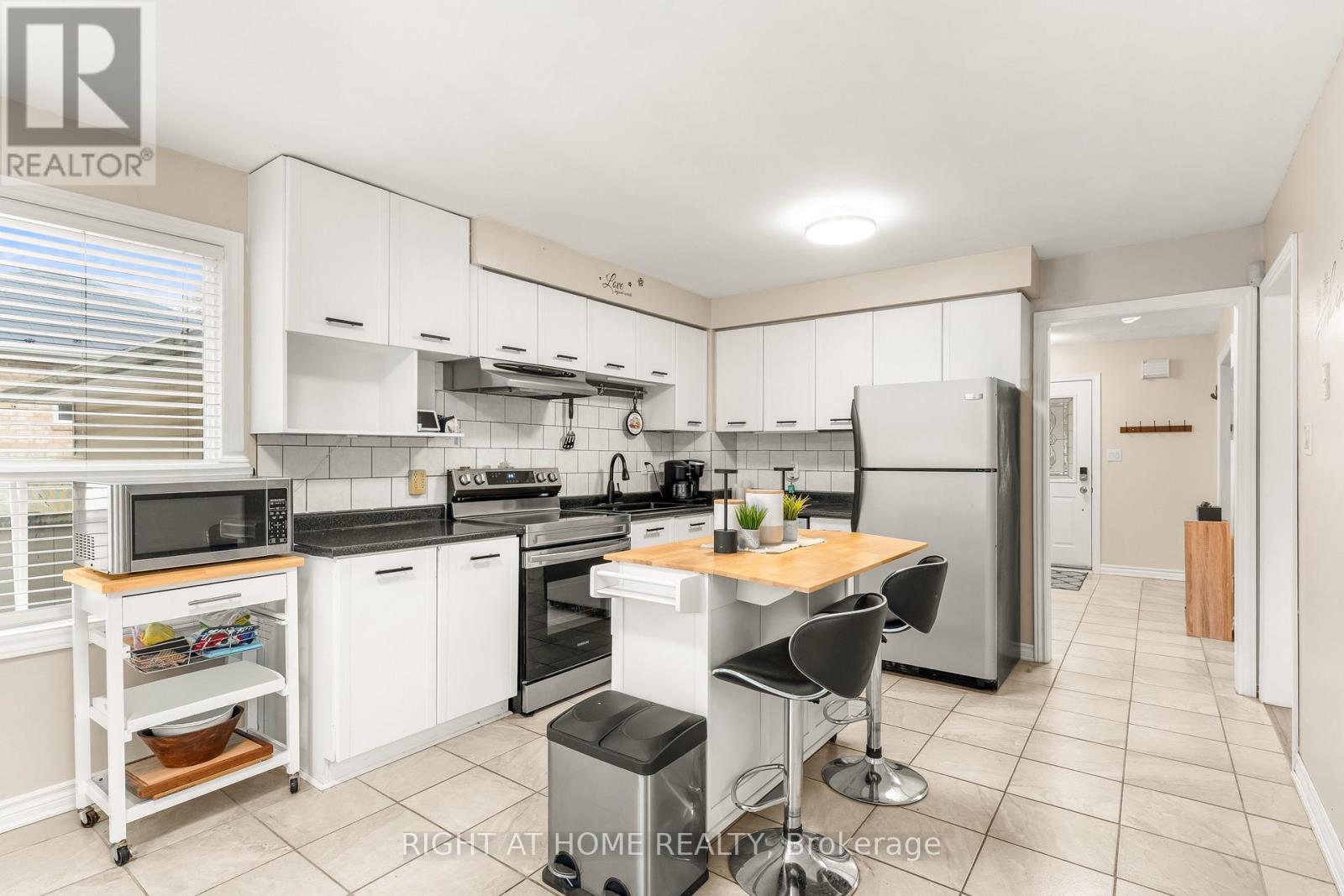49 MICHAEL STREET, Essa (Angus) — photo 5