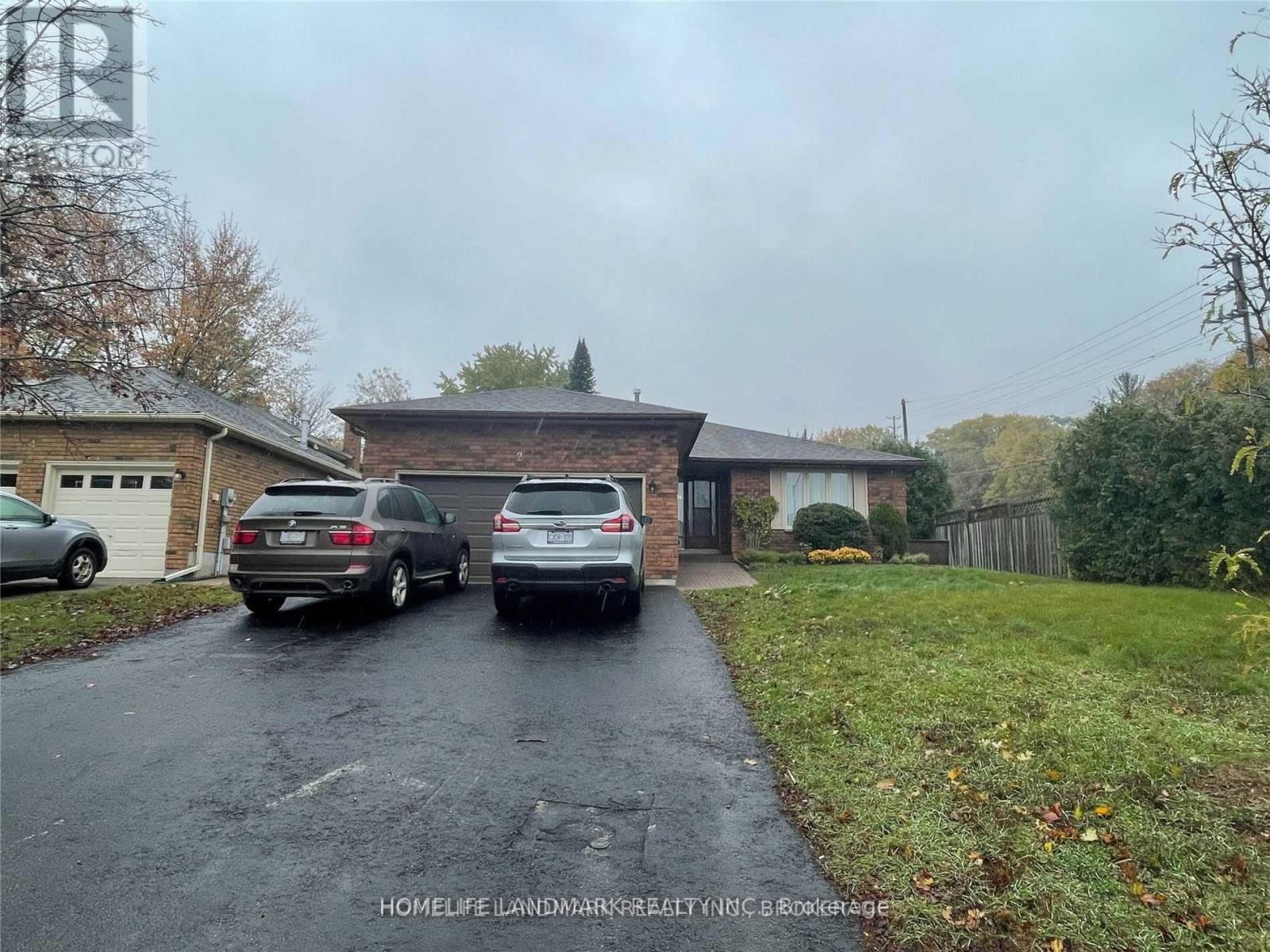 UPPER - 2 GIBBON DRIVE, Barrie (Letitia Heights)