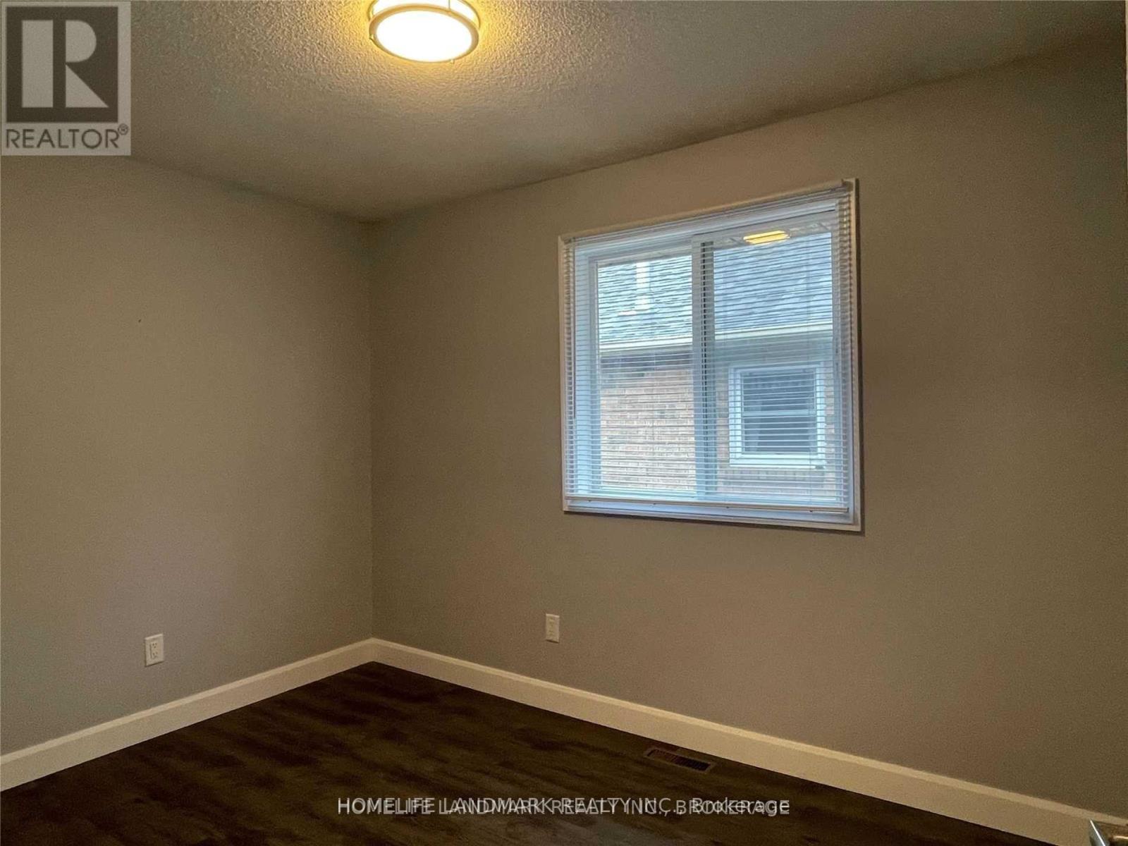 UPPER - 2 GIBBON DRIVE, Barrie (Letitia Heights) — photo 8