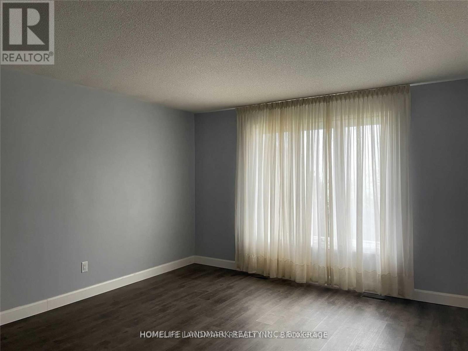 UPPER - 2 GIBBON DRIVE, Barrie (Letitia Heights) — photo 9