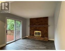Upper - 2 Gibbon Drive, Barrie, ON L4N6G3 Photo 12