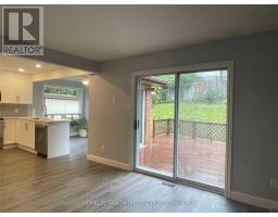 Upper - 2 Gibbon Drive, Barrie, ON L4N6G3 Photo 13
