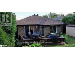 Upper - 2 Gibbon Drive, Barrie, ON L4N6G3 Photo 16