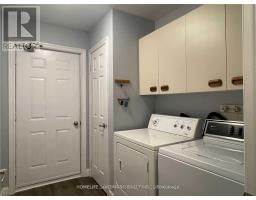 Upper - 2 Gibbon Drive, Barrie, ON L4N6G3 Photo 7