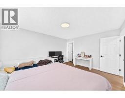 315 Appleglen Place SE - photo 11