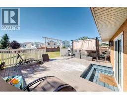 315 Appleglen Place SE - photo 23