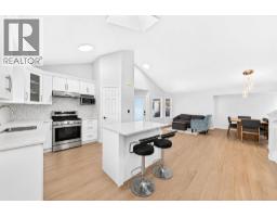 315 Appleglen Place SE - photo 5