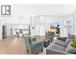 315 Appleglen Place SE - photo 9