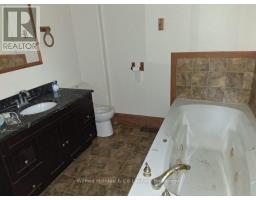 1240 Bruce 1 Road, Huron Kinloss, ON N0G2B0 Photo 12
