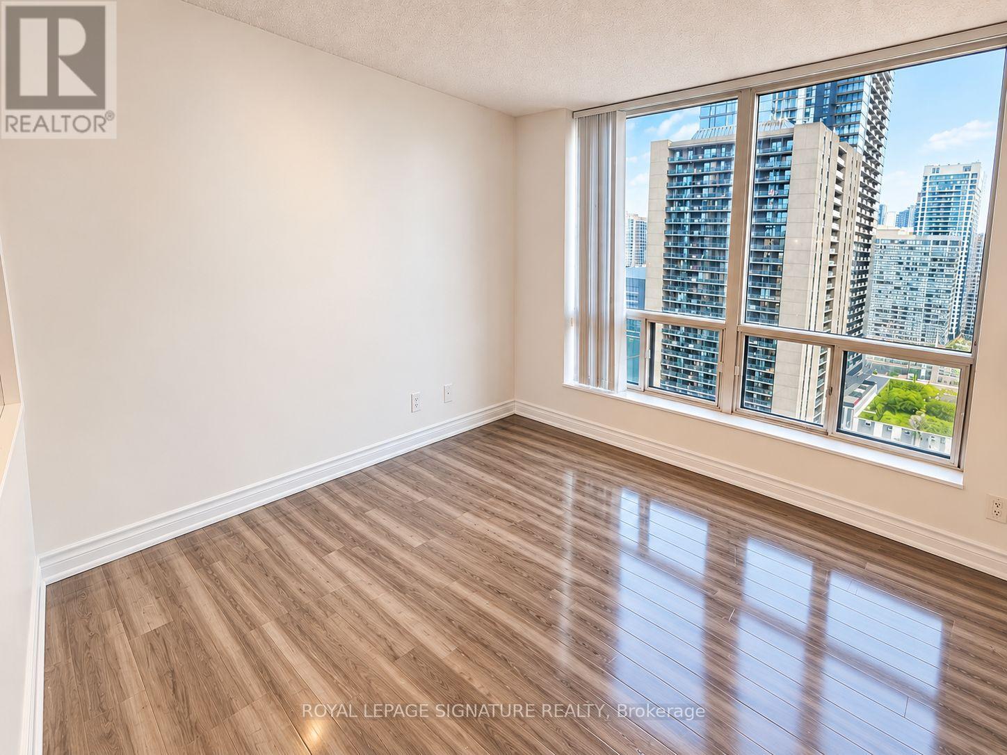 #2210 33 SHEPPARD AVENUE E - Image 15