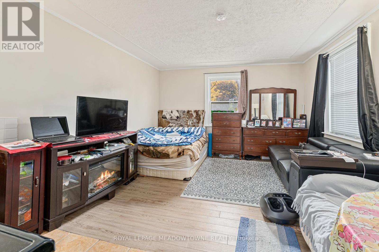 503 GUELPH STREET - 18