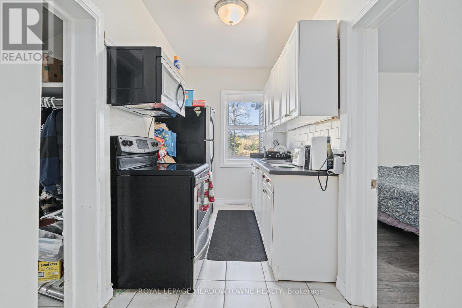 503 GUELPH STREET - 15