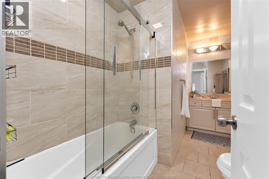 2222 LONGFELLOW AVENUE - Image 28