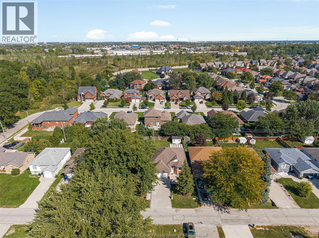 2222 LONGFELLOW AVENUE - Image 39