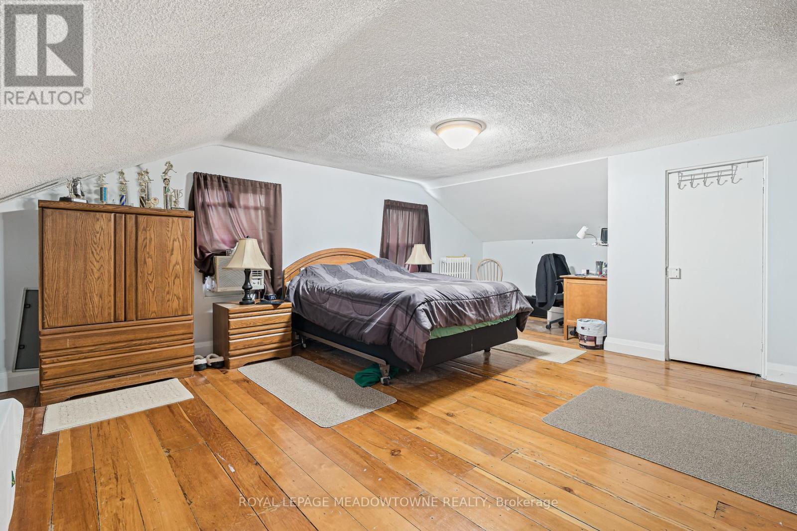 503 GUELPH STREET - 12