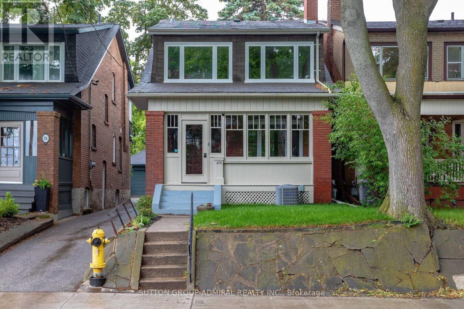 Photo of 278 Armadale Avenue