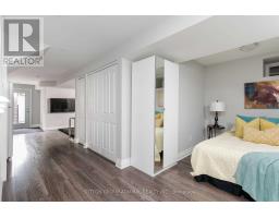 Bsmnt - 278 Armadale Avenue, Toronto, ON M6S3X4 Photo 6