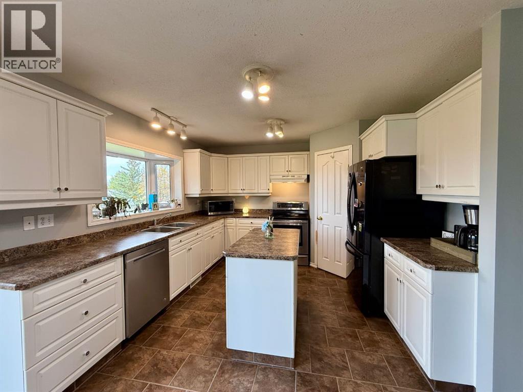 5010 47 Street - Image 5