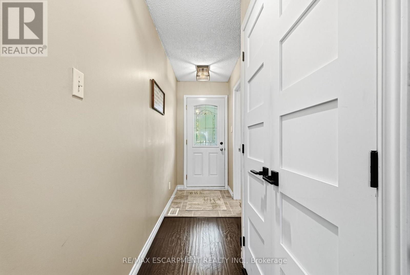 53 BRYNA AVENUE S, Hamilton (Greeningdon) — photo 4