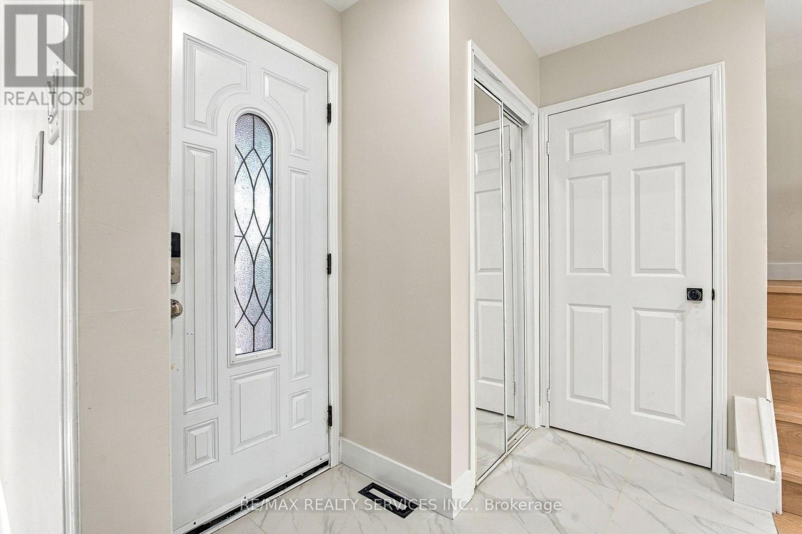 6 SCARBELL DRIVE, Toronto (Highland Creek) — photo 6