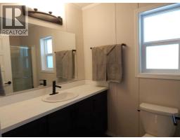#11, 5210 65 Avenue, Olds, AB T4H1W7 Photo 11