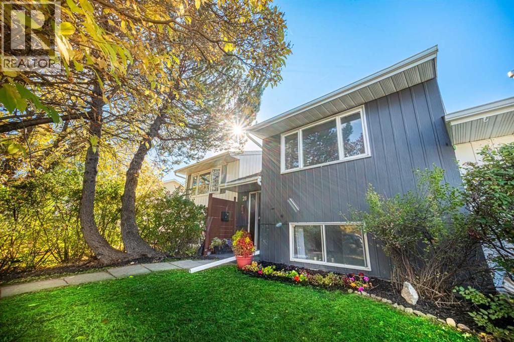 Property for sale at 28 Whiteside Crescent