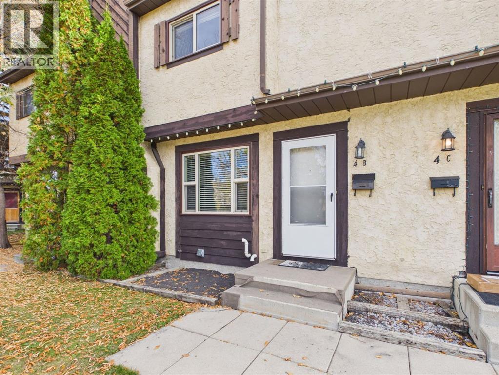 Listing photo – B, 4 Manning Street, Red Deer