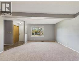 B, 4 Manning Street, Red Deer, AB T4R1N6 Photo 10
