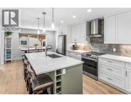 3pc Bathroom - 207 Copperpond Road Se, Calgary, AB T2Z0X3 Photo 10