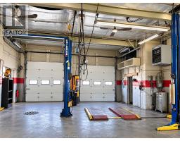 355 Cabana Road East, Windsor, ON N9G1A1 Photo 11