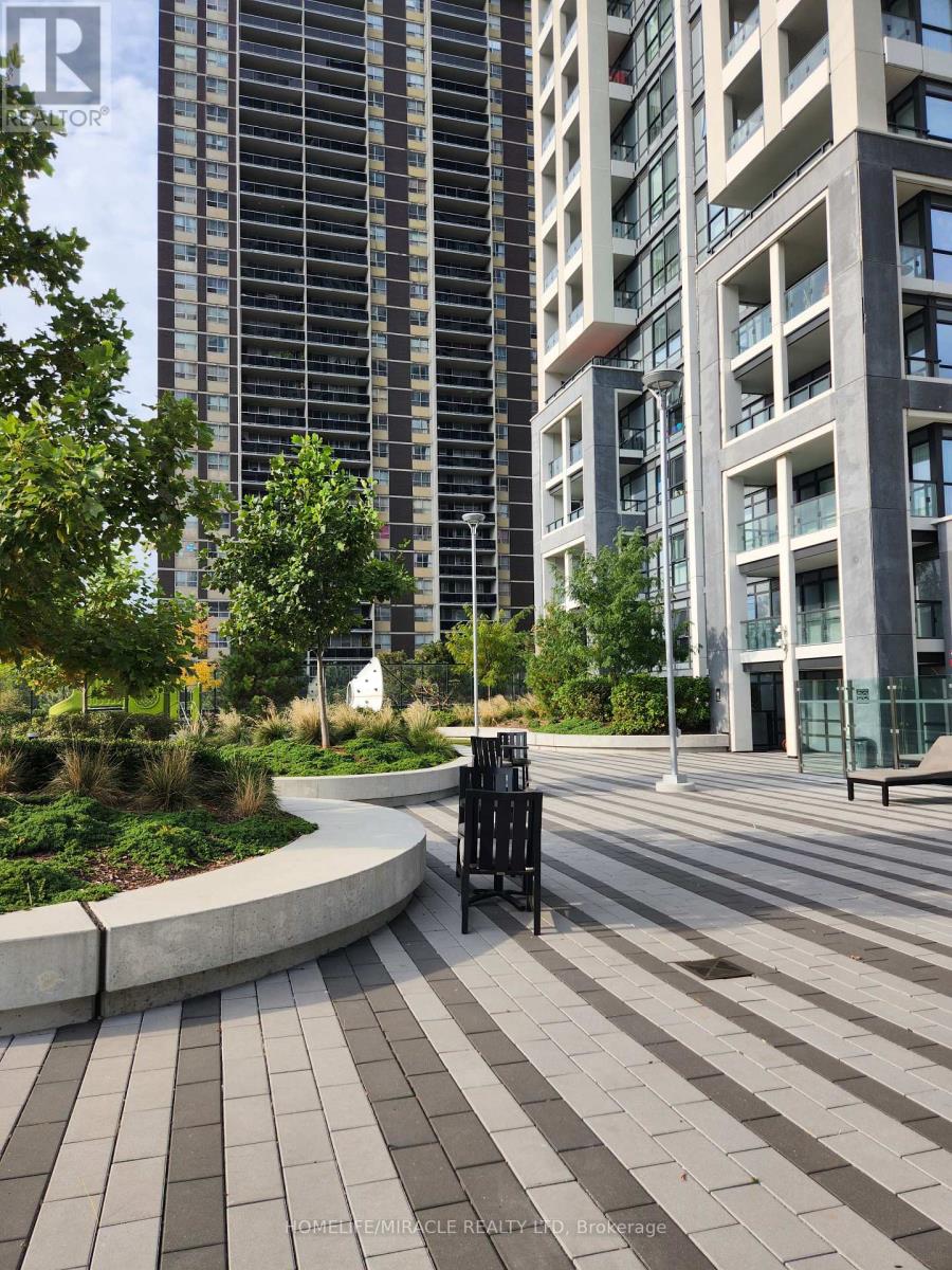 3230 - 5 MABELLE AVENUE, Toronto (Islington-City Centre West) — photo 2