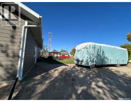 206 2nd Street W, Carrot River, SK S0E0L0 Photo 41