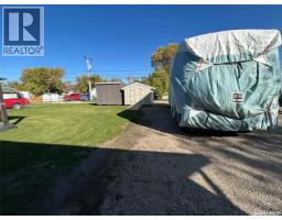 206 2nd Street W, Carrot River, SK S0E0L0 Photo 42