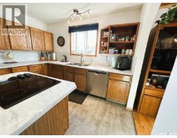 Bedroom - 206 2nd Street W, Carrot River, SK S0E0L0 Photo 8