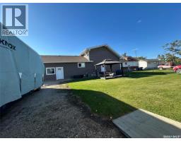 206 2nd Street W, Carrot River, SK S0E0L0 Photo 43