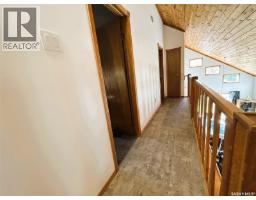 206 2nd Street W, Carrot River, SK S0E0L0 Photo 16