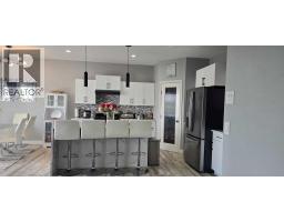 3pc Bathroom - 12709 105 St, Grande Prairie, AB T8V2N3 Photo 7
