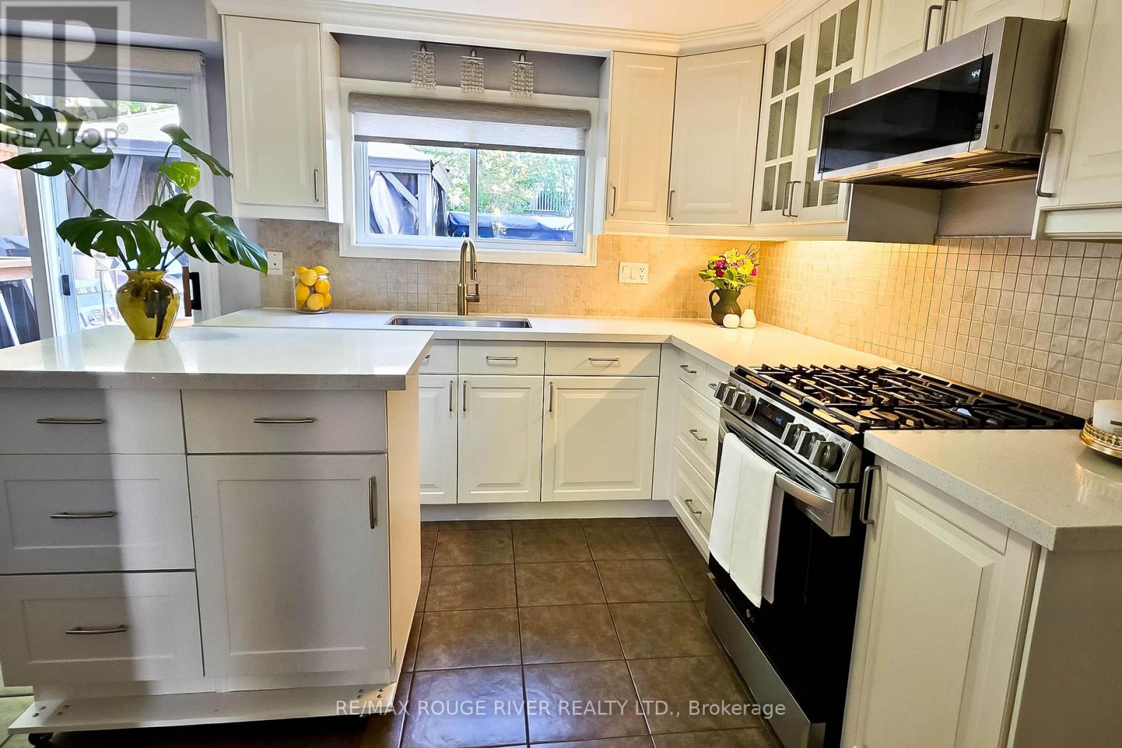 68 UPTON CRESCENT, Guelph (Grange Road) — photo 6